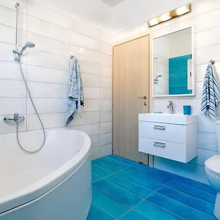 Melia - Private Pool, Kids Playground Protaras