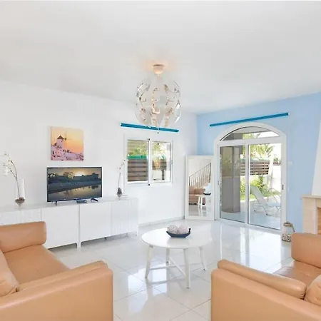 Melia - Private Pool, Kids Playground וילה