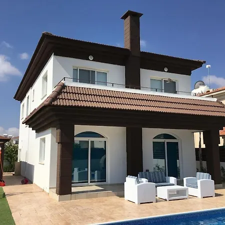 Melia - Private Pool, Kids Playground Protaras